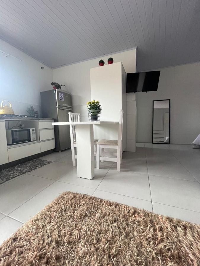 Hospedagem Confortavel E Pratica Para Viajantes E Ferias - Proxima A Br-101 Sao Jose  Exteriér fotografie